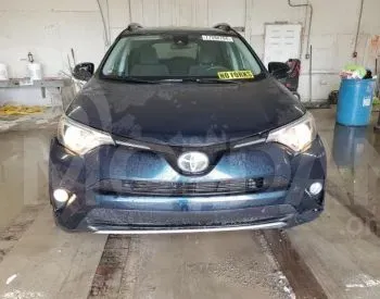 Toyota RAV4 2.5L 2018 Тбилиси - изображение 1