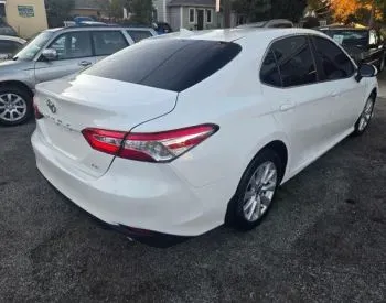 Toyota Camry 2020 Тбилиси