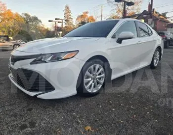 Toyota Camry 2.5L 2020 Тбилиси - изображение 1