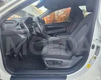 Toyota Camry 2.5L 2020 Тбилиси - изображение 5