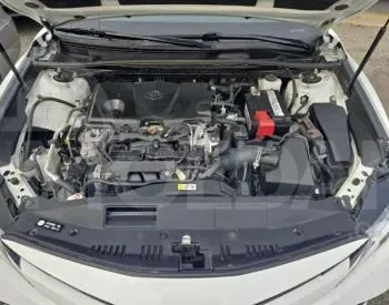 Toyota Camry 2.5L 2020 Тбилиси - изображение 6