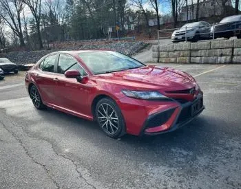 Toyota Camry 2021 Тбилиси