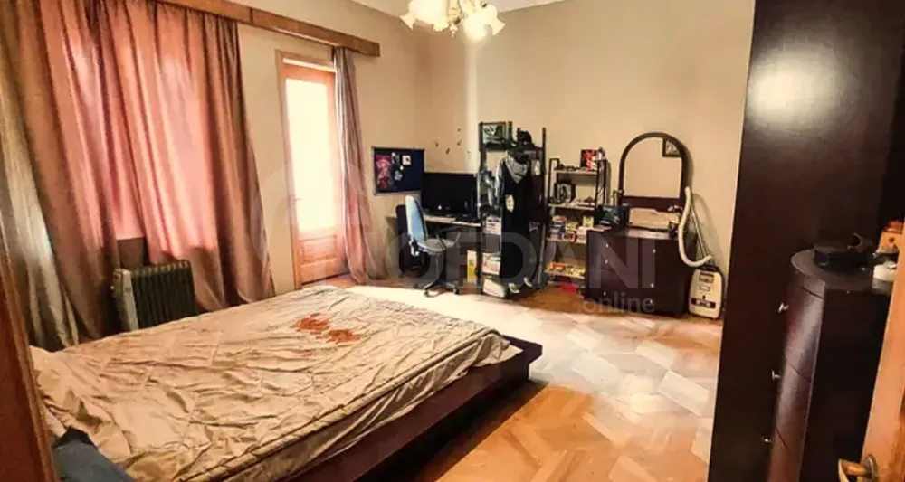 Продам 4-комн. квартиру 180м² 4/5 эт. Тбилиси - изображение 4