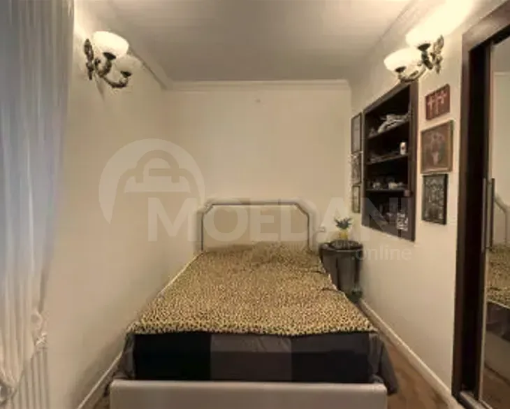 იყიდება 3 ოთახიანი ბინას 100მ² 1/2 სართ თბილისი - photo 8