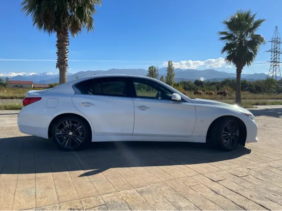 Infiniti Q50 2015 ბათუმი