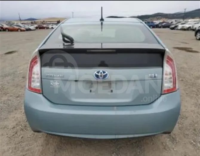 Toyota Prius 2015 Тбилиси - изображение 4