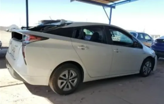 Toyota Prius 2017 Тбилиси