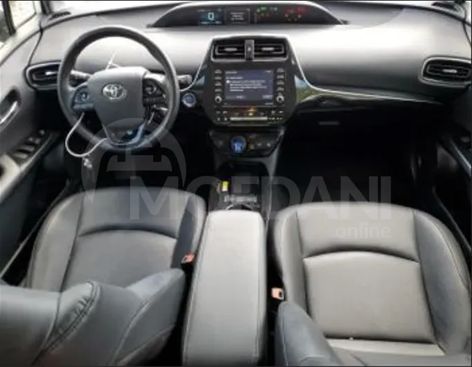 Toyota Prius 1.8L 2022 Тбилиси - изображение 5