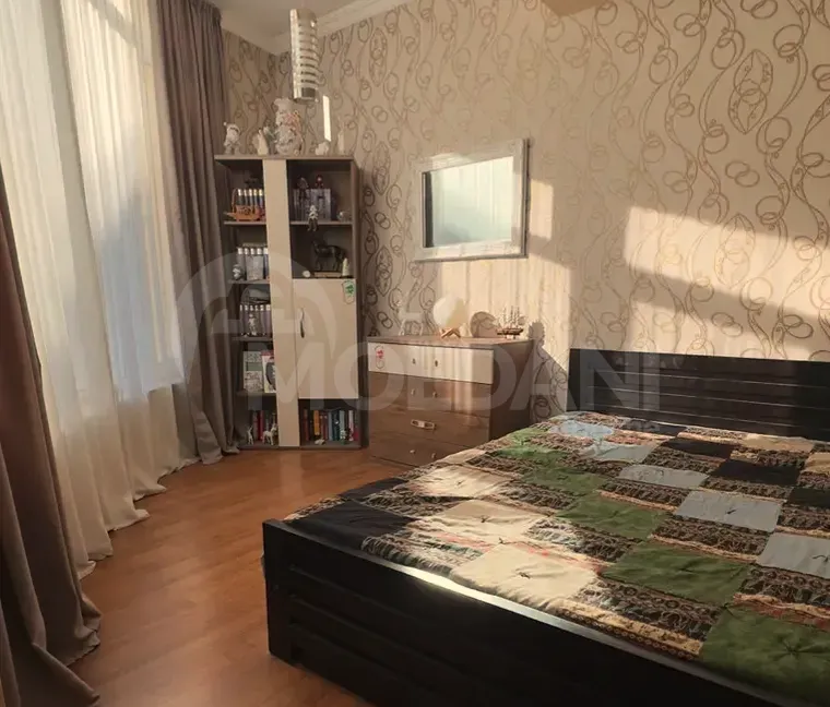 Продам 5-комн. квартиру 132м² 10/11 эт. Тбилиси - изображение 1