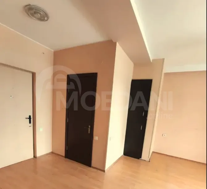 Продам 2-к. квартиру 41м² 7/8 эт. Тбилиси - изображение 2