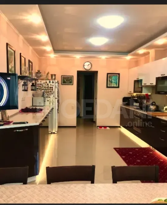 Продам 5-комн. квартиру 247м² 4/14 эт. Тбилиси - изображение 7