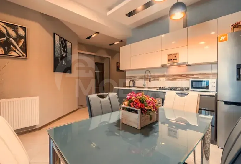 იყიდება 6 ოთახიანი ბინას 100მ² 14/25 სართ თბილისი - photo 7