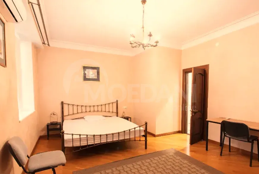 Продам 6-комн. квартиру 365м² 12/12 эт. Тбилиси - изображение 1