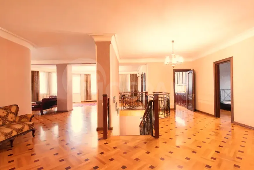 Продам 6-комн. квартиру 365м² 12/12 эт. Тбилиси - изображение 8