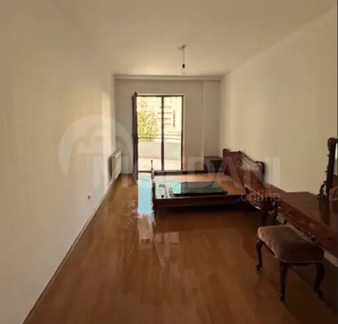 Продам 5-комн. квартиру 200м² 4/9 эт. Тбилиси - изображение 2