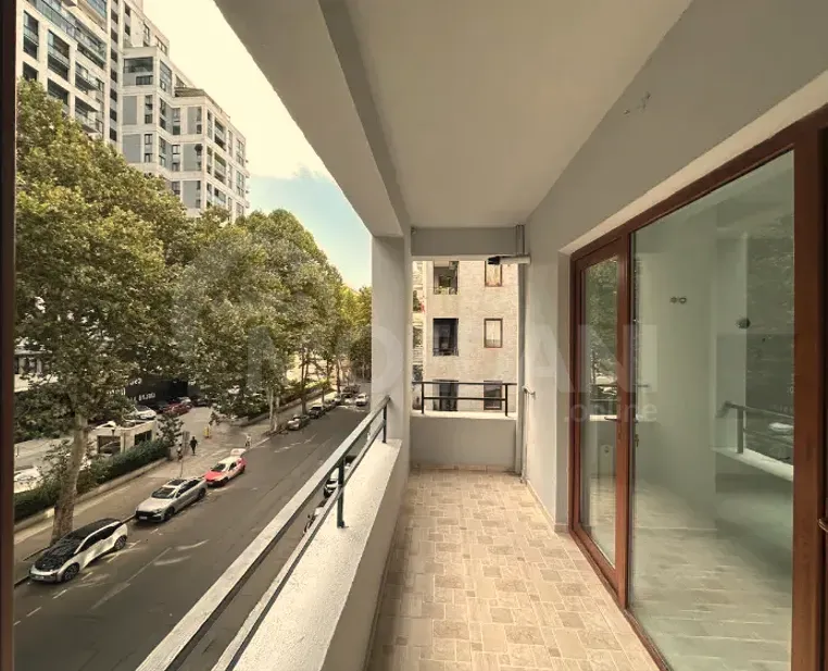 Продам 5-комн. квартиру 200м² 4/9 эт. Тбилиси - изображение 11