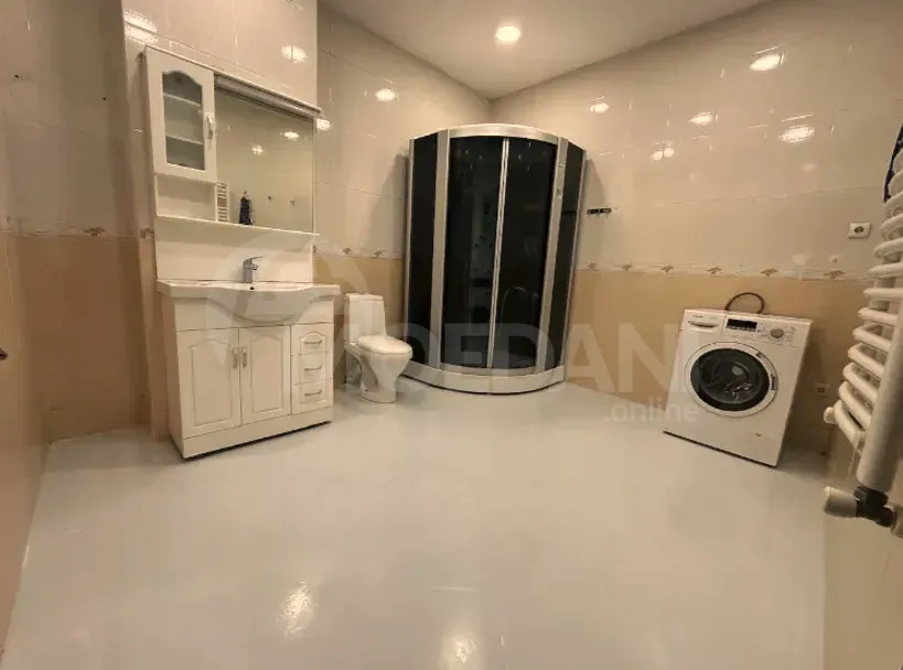 Продам 5-комн. квартиру 200м² 4/9 эт. Тбилиси - изображение 9