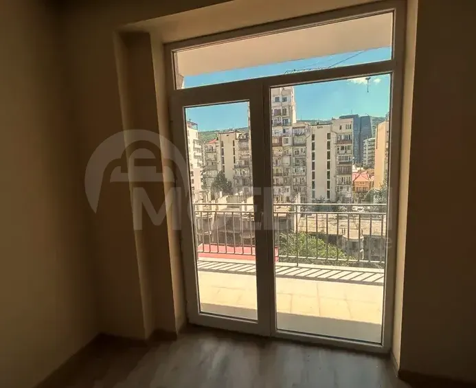 Продам 5-комн. квартиру 210м² 7/11 эт. Тбилиси - изображение 5