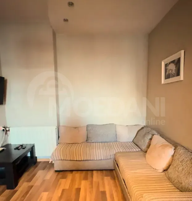 იყიდება 3 ოთახიანი ბინას 71მ² 6/7 სართ თბილისი - photo 2