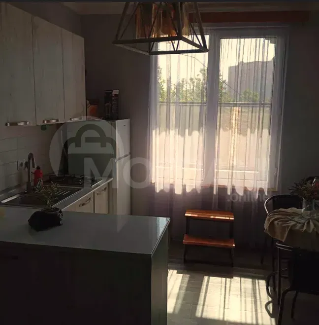 Продам 2-комн. квартиру 40м² 5/5 эт. Тбилиси - изображение 1