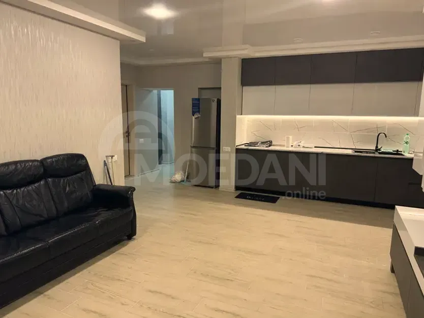 ქირავდება 3 ოთახიანი ბინა 80მ² 3/16 სართ თბილისი - photo 3