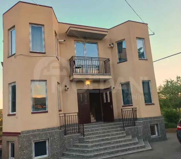 Apartments For Rent three-room 45м² 1/3 floor Tbilisi - photo 9