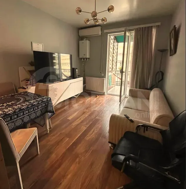 ქირავდება 3 ოთახიანი ბინა 62მ² 8/15 სართ თბილისი - photo 1