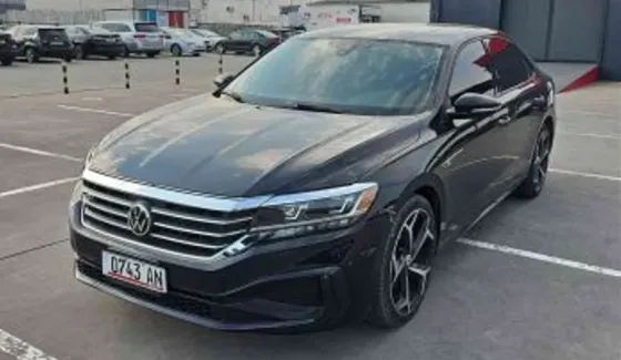 Volkswagen Passat 2 2020 Тбилиси