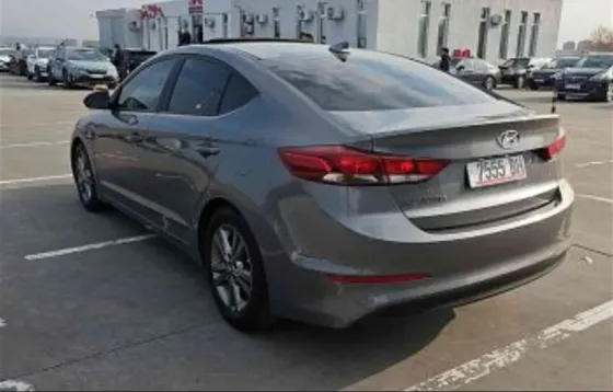 Hyundai Elantra 2018 თბილისი