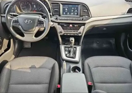 Hyundai Elantra 2018 თბილისი