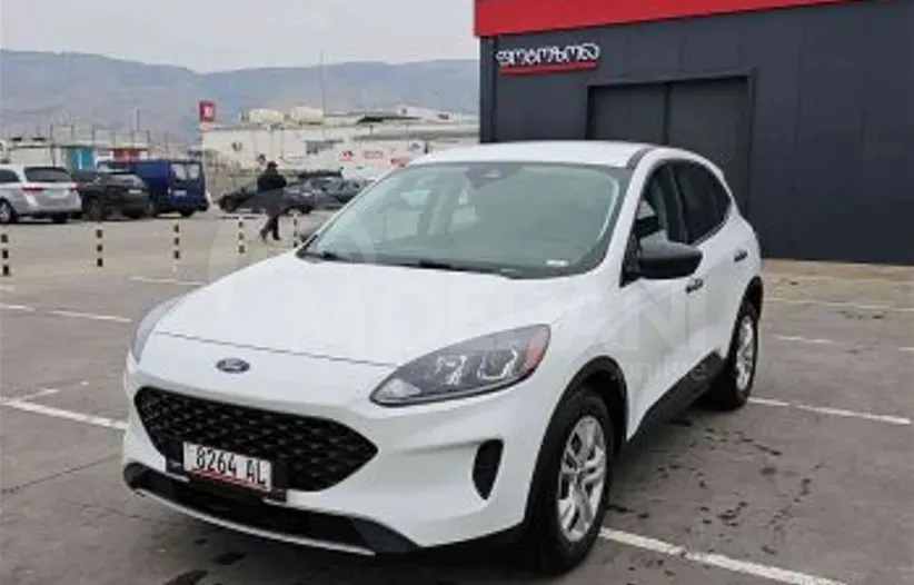 Ford Escape 1.5L 2021 Тбилиси - изображение 1