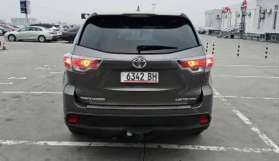 Toyota Highlander 2014 თბილისი