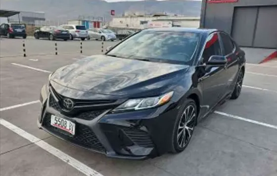 Toyota Camry 2018 თბილისი