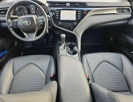 Toyota Camry 2018 თბილისი