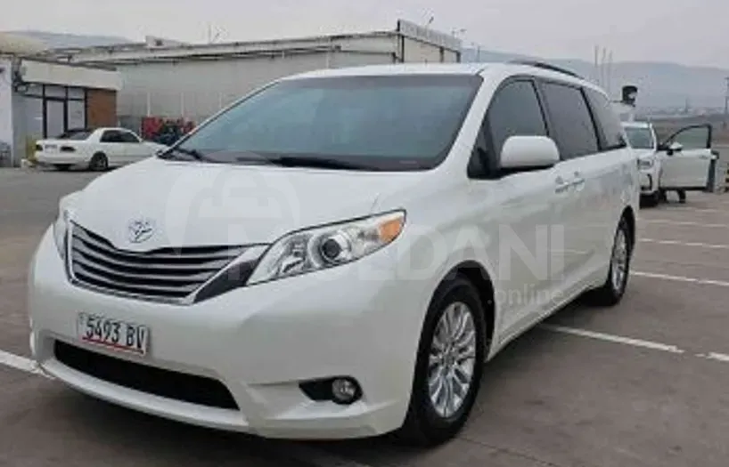 Toyota Sienna 3.5L 2016 თბილისი - photo 1