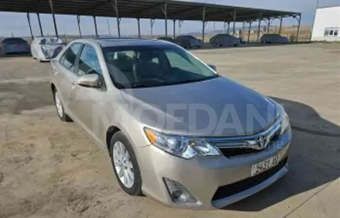 Toyota Camry 2014 Тбилиси - изображение 5