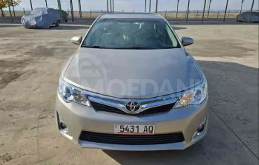 Toyota Camry 2.5L 2014 Тбилиси - изображение 1