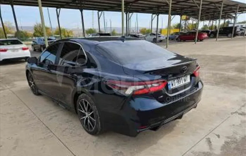 Toyota Camry 2.5L 2021 Тбилиси - изображение 3