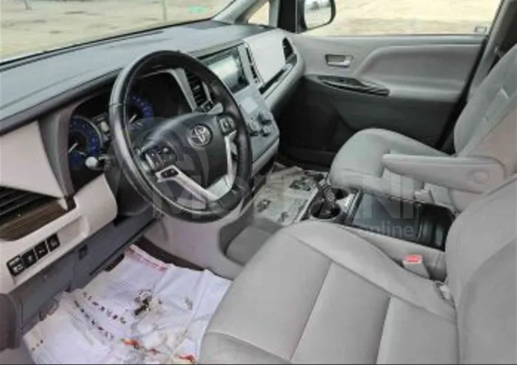 Toyota Sienna 3.5L 2015 Tbilisi - photo 8