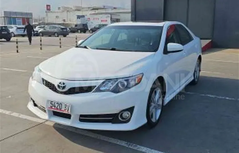 Toyota Camry 2.5L 2014 Тбилиси - изображение 2