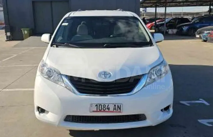Toyota Sienna 3.5L 2015 თბილისი - photo 1