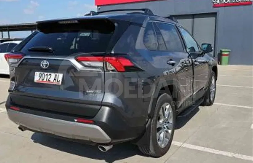 Toyota RAV4 2.5L 2023 Тбилиси - изображение 8