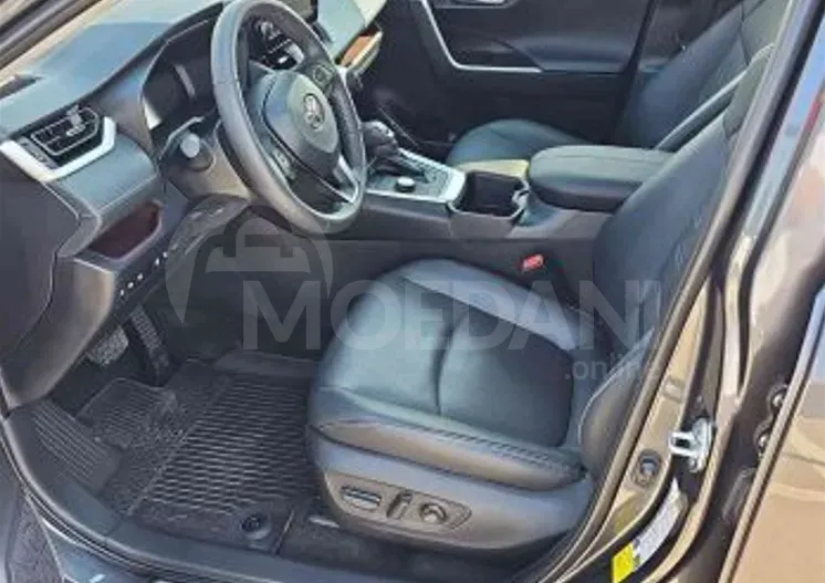 Toyota RAV4 2.5L 2023 Тбилиси - изображение 3