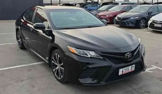 Toyota Camry 2018 Tbilisi