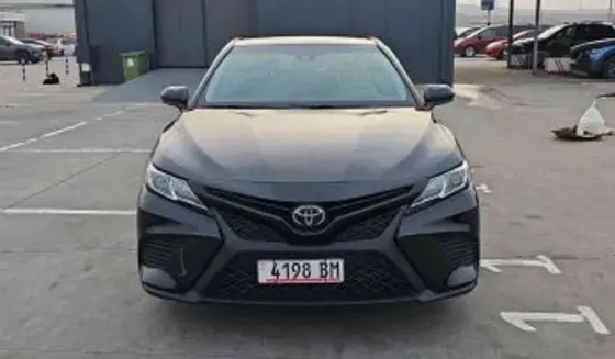 Toyota Camry 2018 Tbilisi