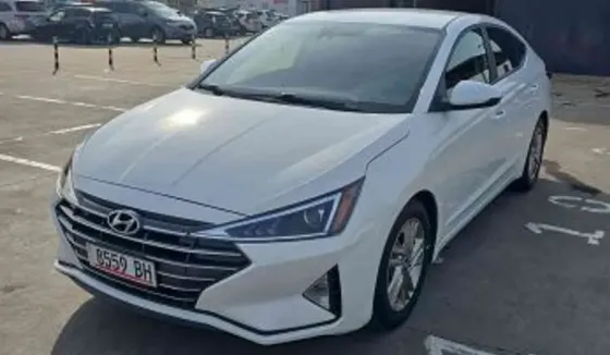 Hyundai Elantra 2019 თბილისი