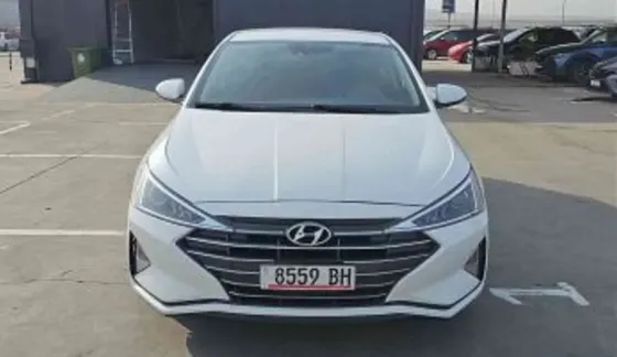 Hyundai Elantra 2019 თბილისი