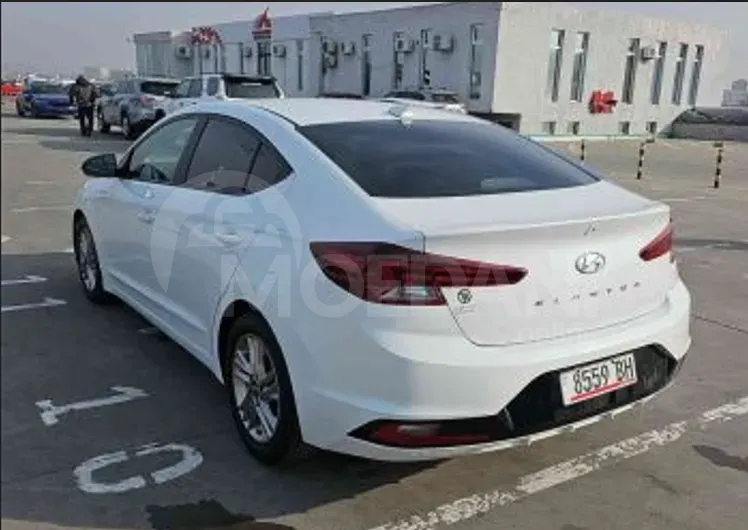 Hyundai Elantra 2019 Tbilisi - photo 7