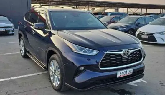 Toyota Highlander 2022 Tbilisi