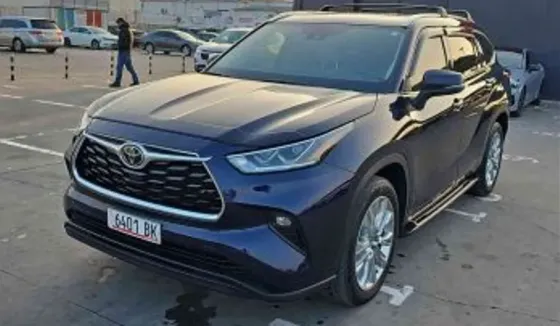 Toyota Highlander 2022 Tbilisi